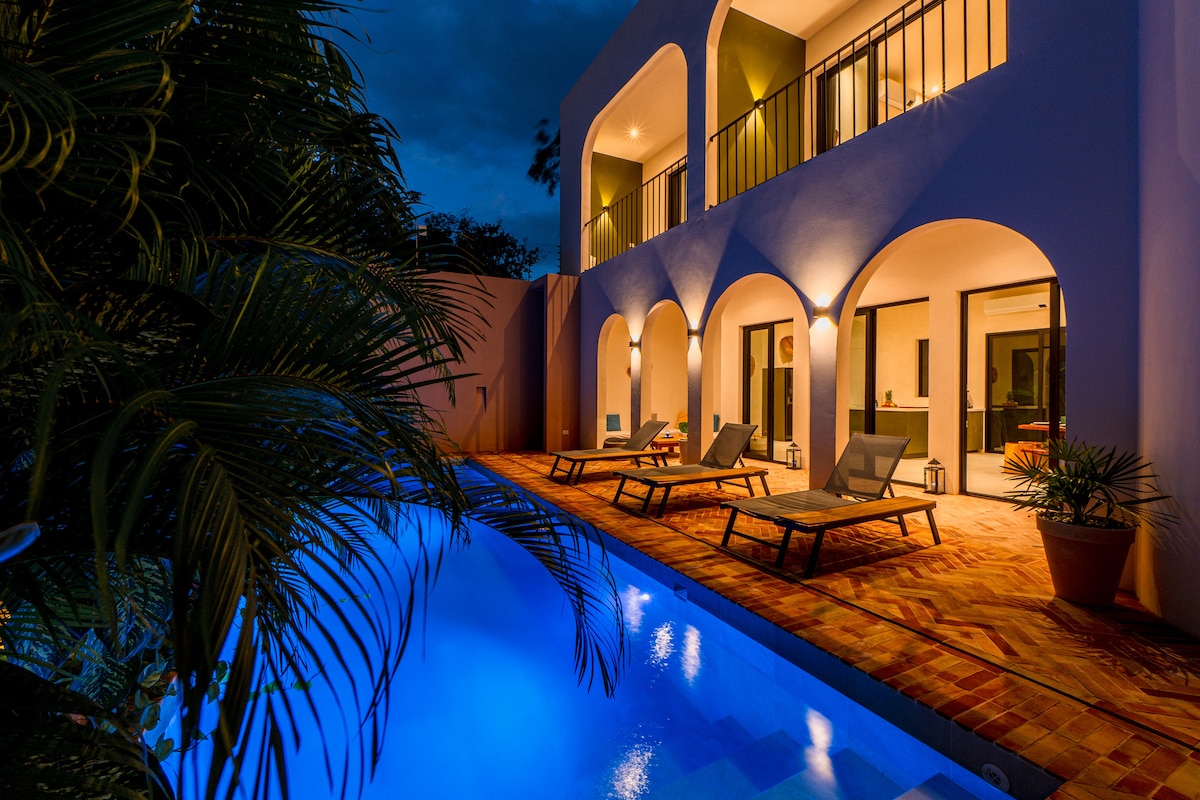 Casa Tabarka - Nueva casa de diseño en la selva